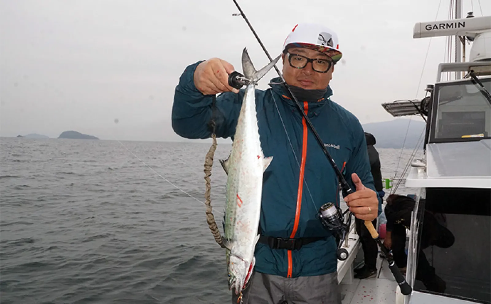 ジギング・キャスティング・タイラバ全対応ロッド『グリッサンド』で多彩魚種乱舞