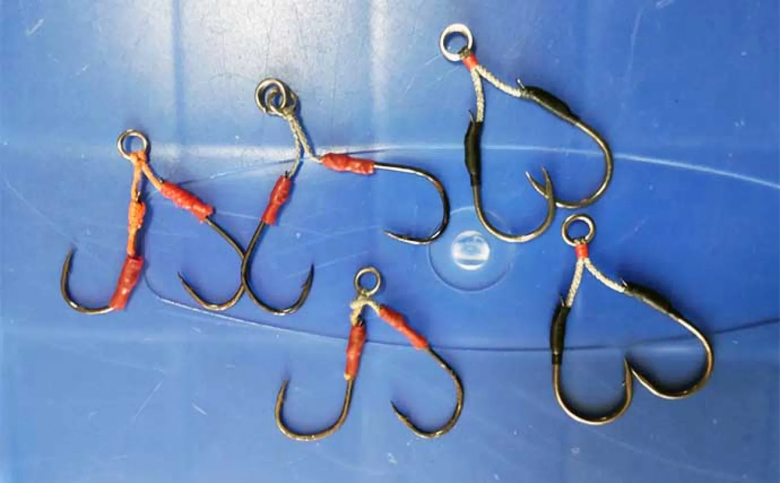 鳥羽沖の青物ジギング釣行でワラサ好捕【KAIEIMARU】控えめアクションが吉