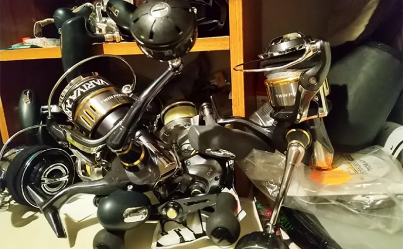 沖のルアー釣り師がついたウソ　買った釣具のケースを捨ててくるワケは？