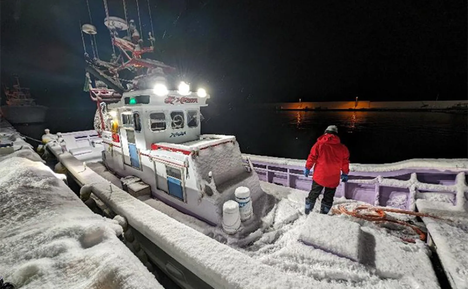 知床のサクラマスをオフショアジギングで狙う【北海道】本命不発もキングサーモン見参