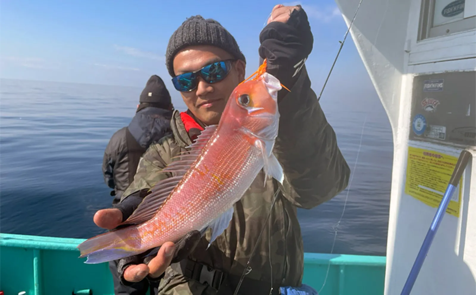 相模湾でアマダイ狙いのタイラバ釣行【第二勘兵衛丸】本命手中もエサ釣りに軍配