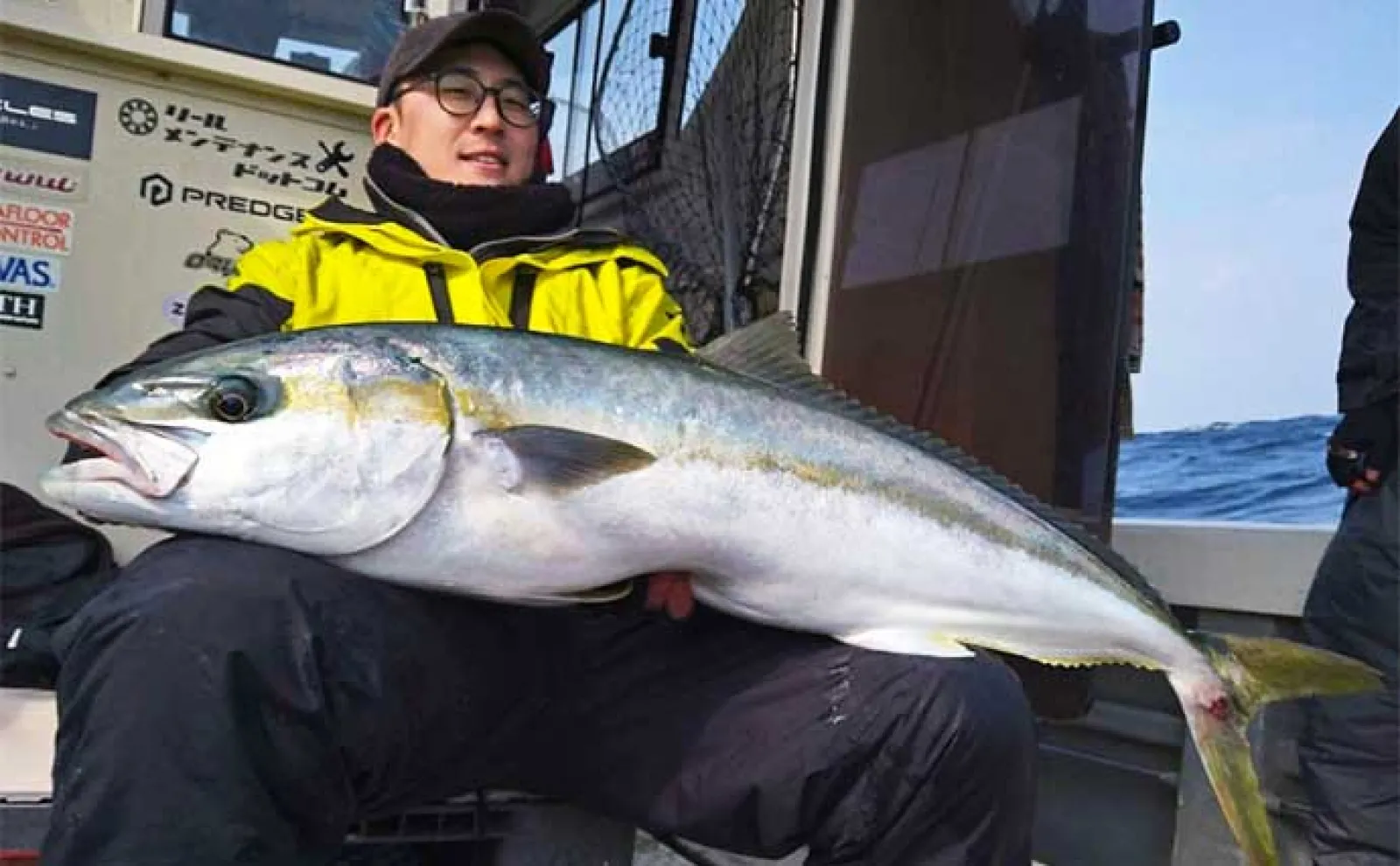 【船のルアー釣り最新釣果】玄界灘のタイラバで10kgの大ダイが堂々参上!(福岡)