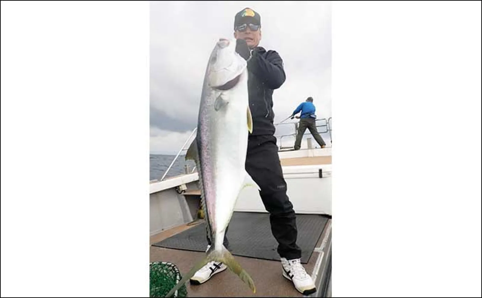【船のルアー釣り最新釣果】玄界灘のタイラバで10kgの大ダイが堂々参上!(福岡)