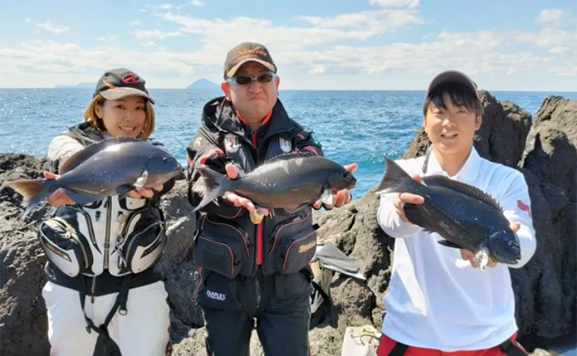 伊豆大島でのフカセ釣りで40cm超えの口太＆尾長メジナ連打【東京】