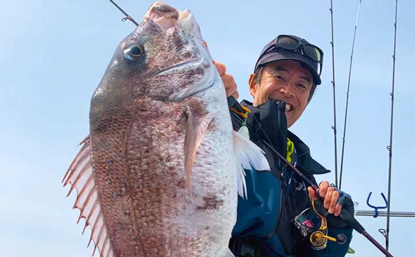 北九州ひとつテンヤ釣行で3kg級ノッコミマダイを複数安打【四季丸】