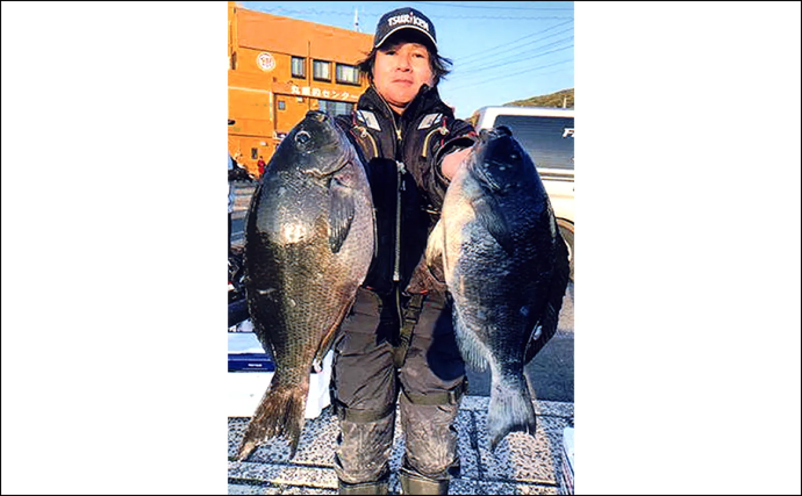 五島列島での磯フカセ釣りで48cm筆頭にクロ（メジナ）連打でクーラー満