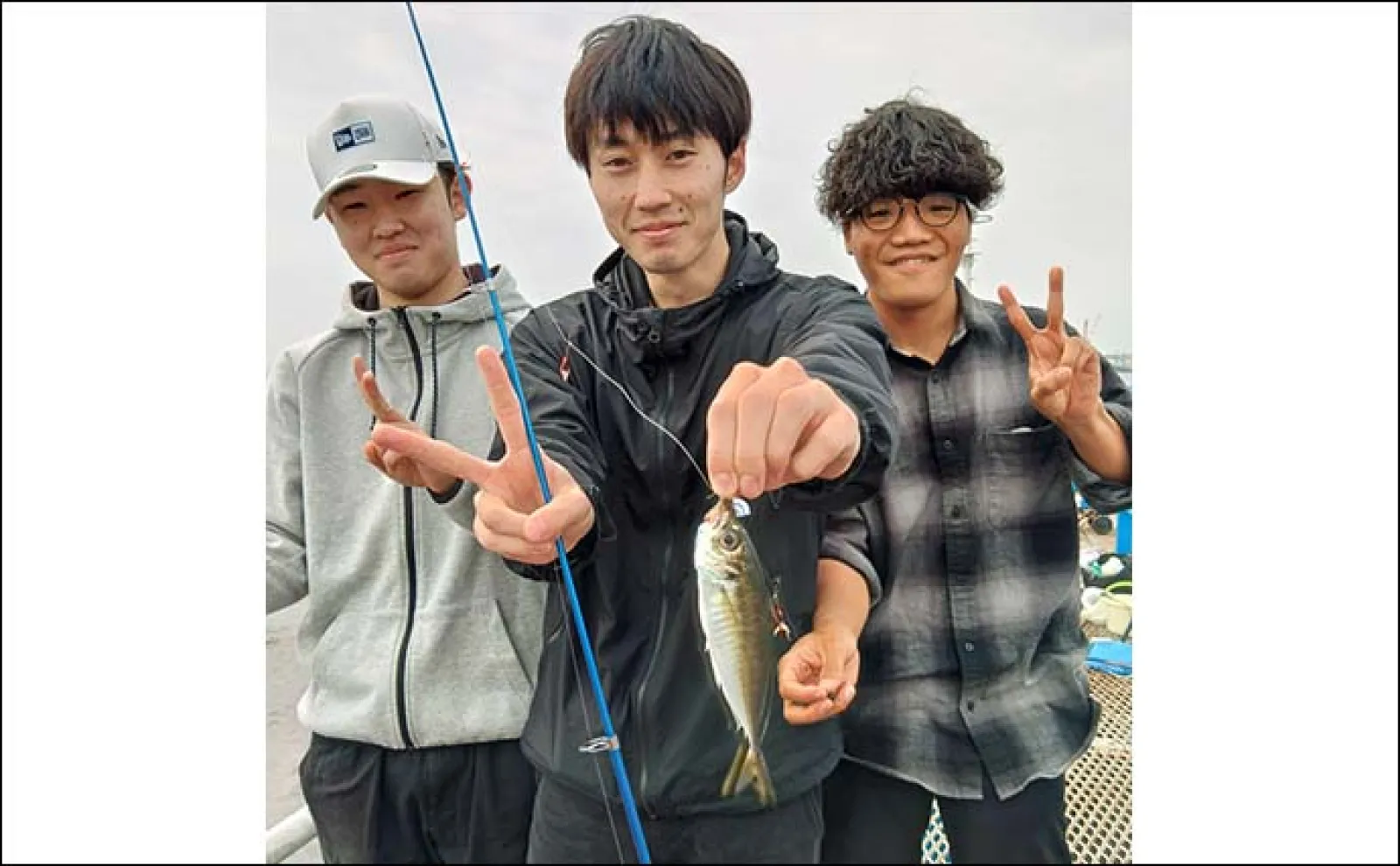 本牧海釣り施設でのさびき釣りでアジにイワシ【神奈川】マヅメ時にチャンス集中か