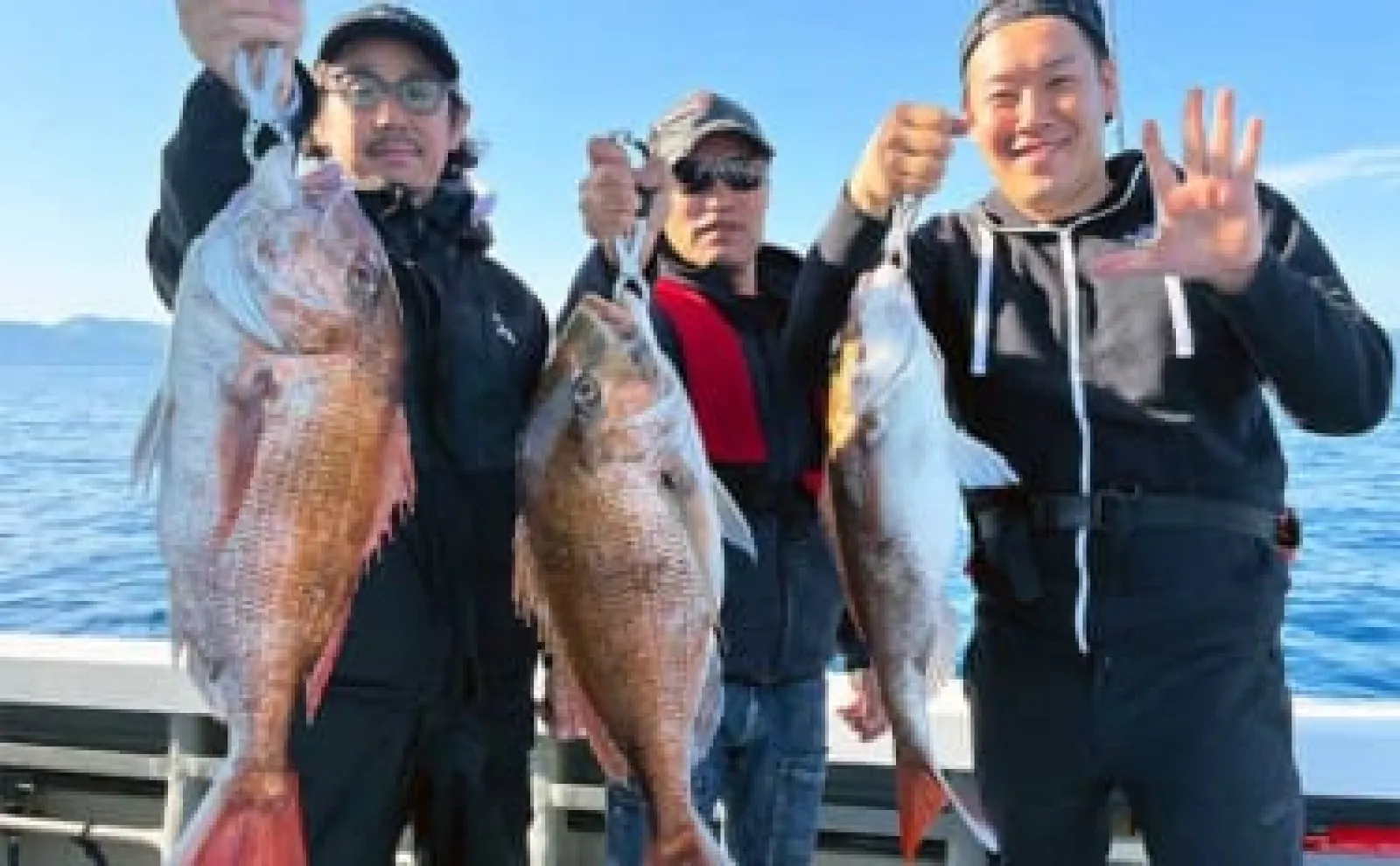 関西エリアの【船釣り特選釣果】ディープタイラバで90cm級頭に大型マダイ顔見せ