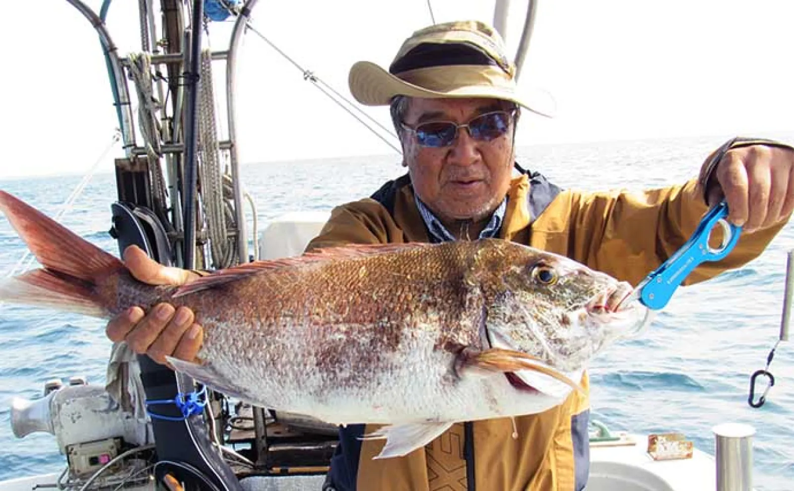 【沖のルアー釣り釣果速報】ボイル狙い撃ちで32kg大型ヒラマサ浮上(福岡)