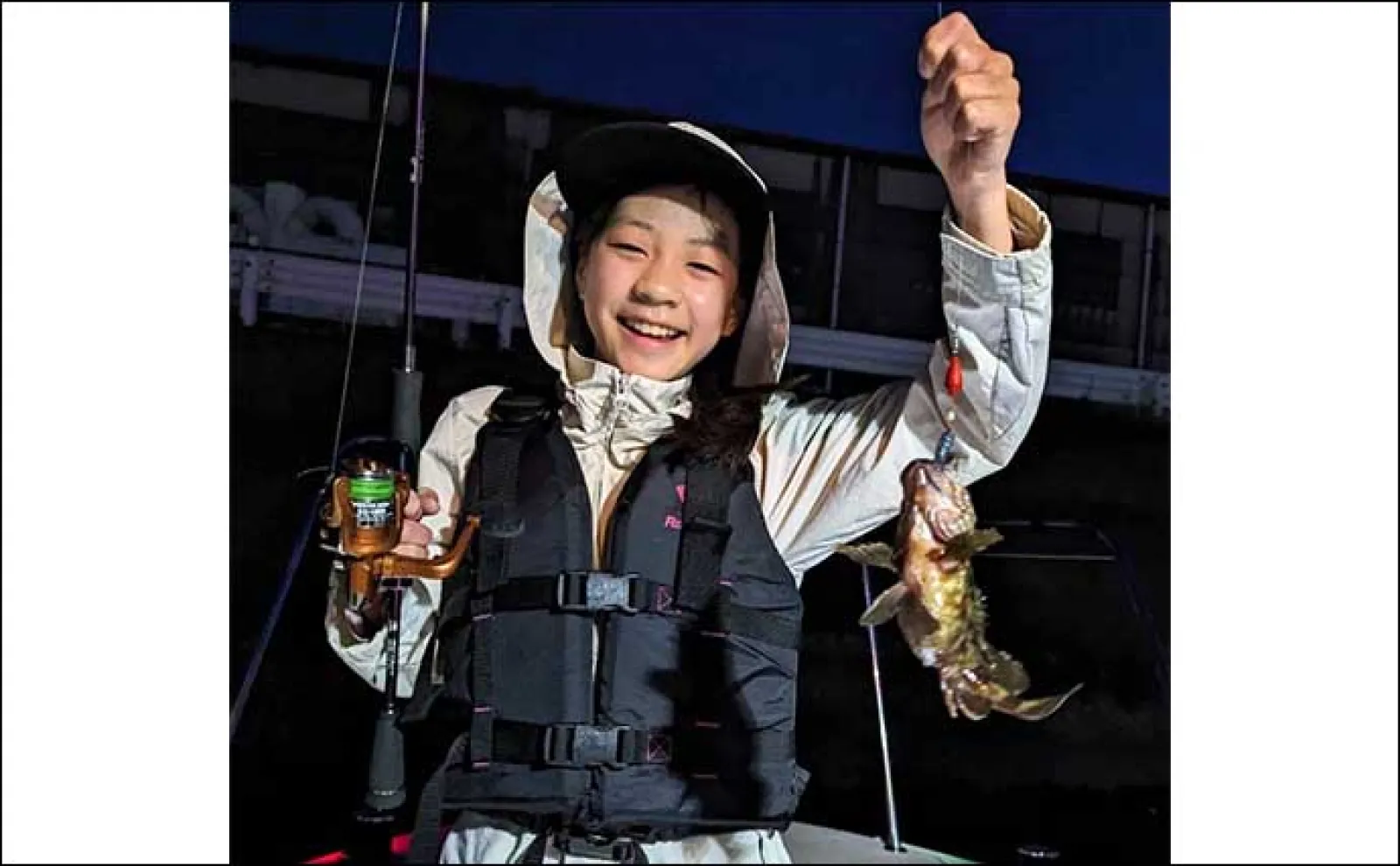子供連れで楽しむ夜のボート釣行でカサゴにアジにシーバス【愛知・オーキッド】