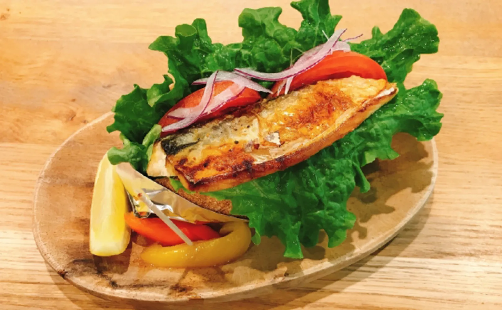 トルコの名物料理『サバサンド』 実はどんな魚で作っても簡単で美味しい?