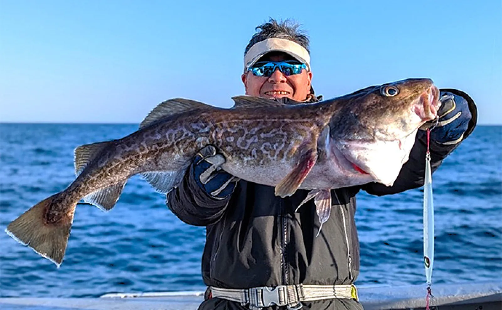 能登半島沖スロージギング釣行で高級美味魚「アラ」狙い 攻略の近道はロッドにあり