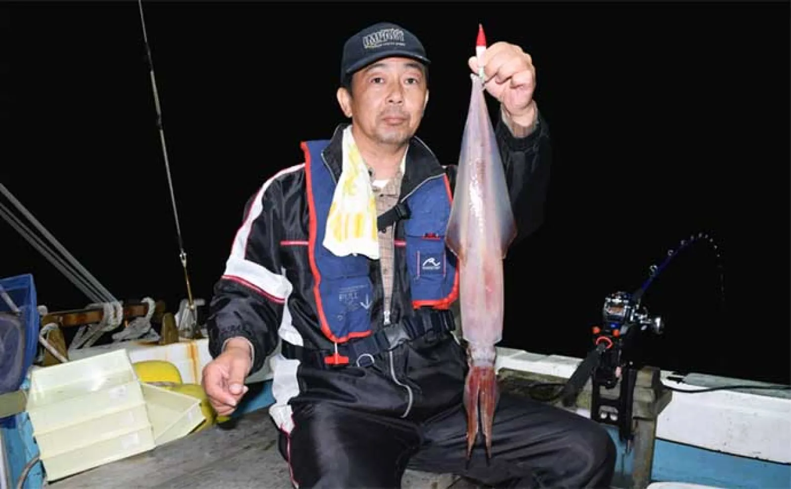【夜焚きイカ釣果速報】釣れる日でヤリイカ80尾と調子上向き!(福岡)