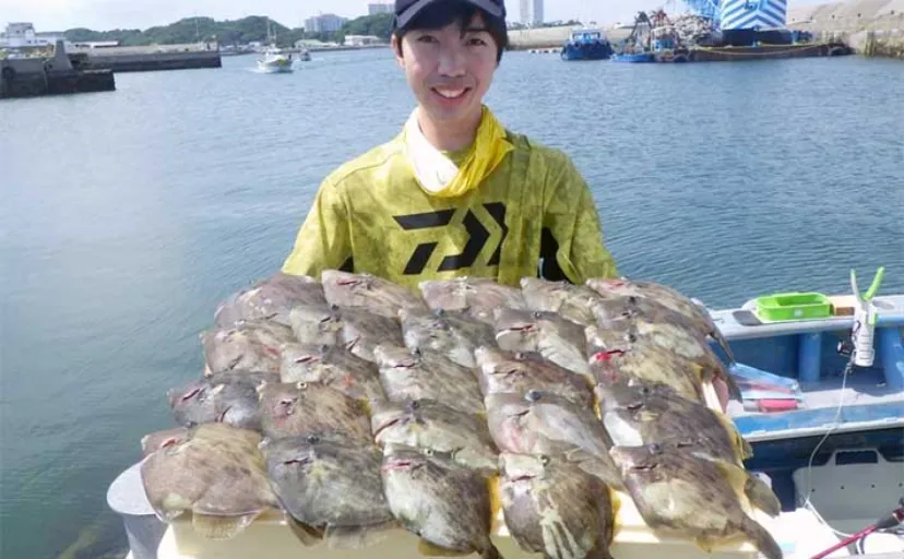 【船釣り釣果速報】伊良湖沖のカワハギ釣りが絶好調で良型ラッシュ！（愛知）