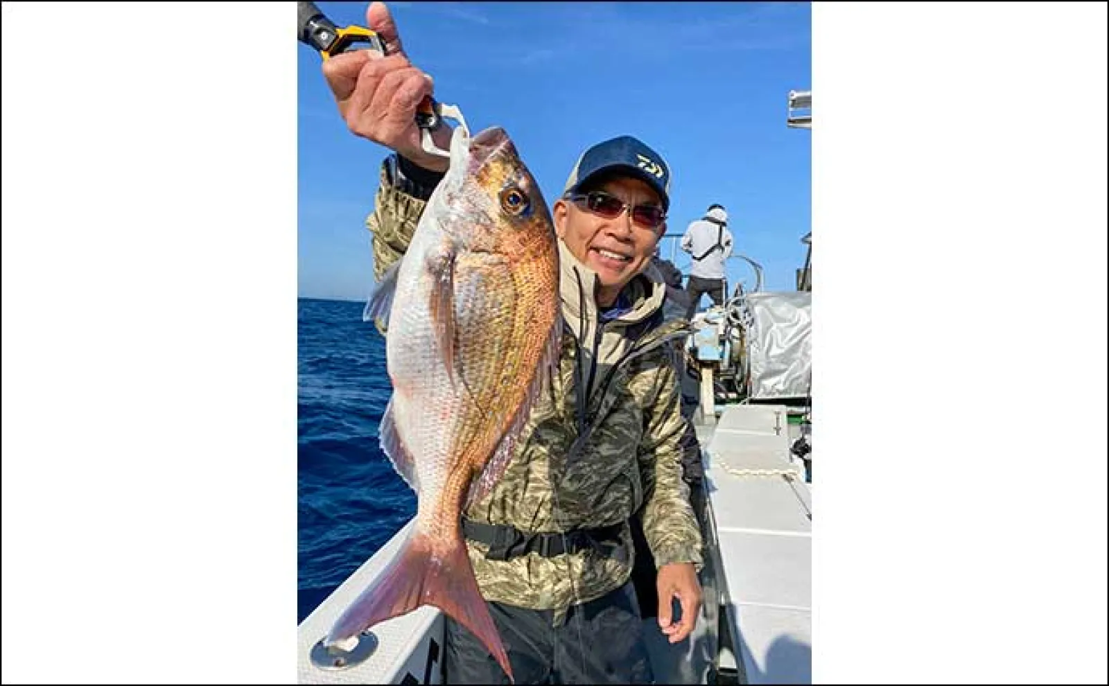 タイラバ釣行で56cm頭にマダイ5匹キャッチ【福井・敦賀】ストレートネクタイで連発