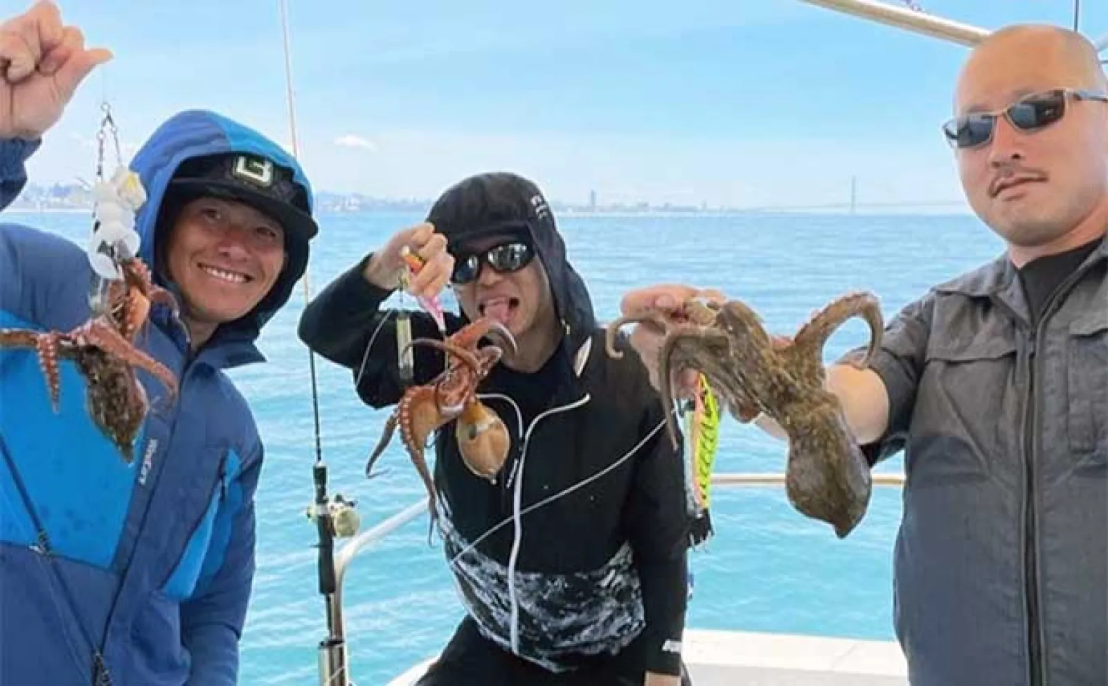関西エリアの【船釣り特選釣果】 丹後半島のイカメタル便でシロイカ大漁!