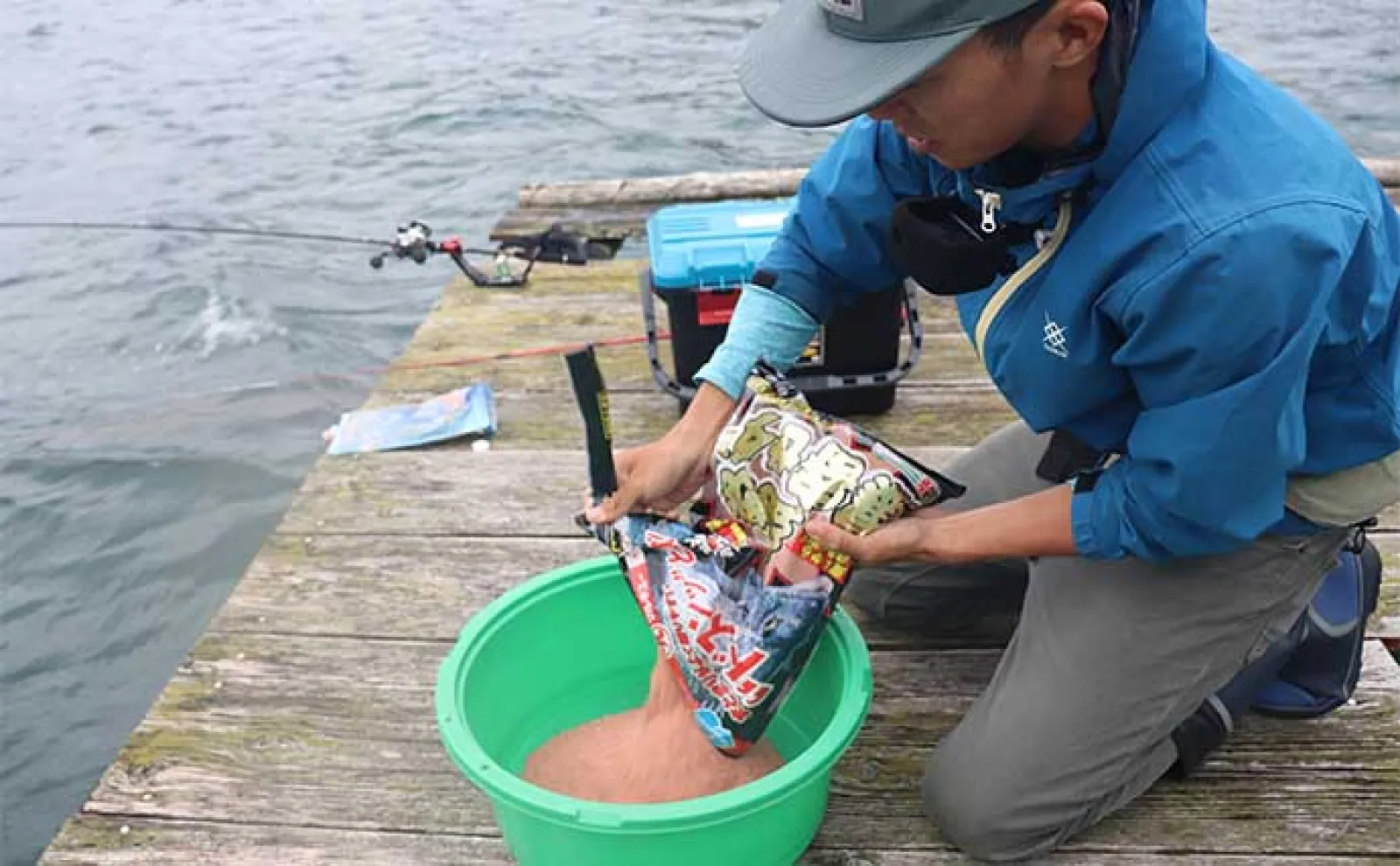 イカダでファミリーフィッシングを楽しもう!【魅力・釣れる魚・道具・釣り方を解説】