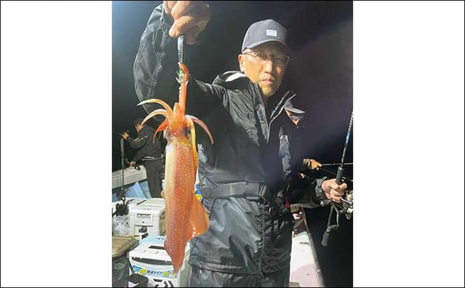 【夜焚きイカ釣果速報】今シーズン一番の入れ食い到来で100尾超え続々!(福岡)