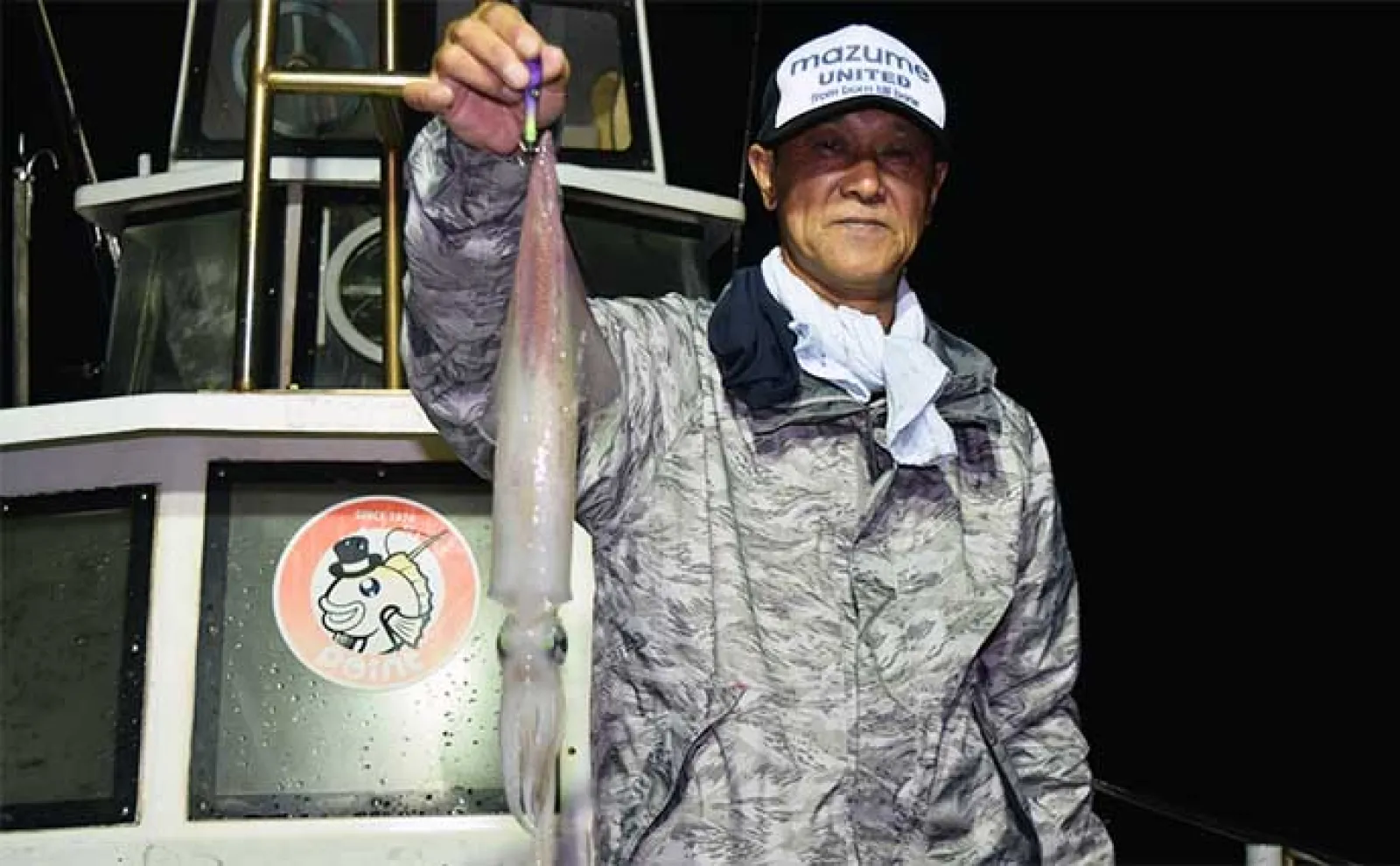 【夜焚きイカ釣果速報】今シーズン一番の入れ食い到来で100尾超え続々!(福岡)