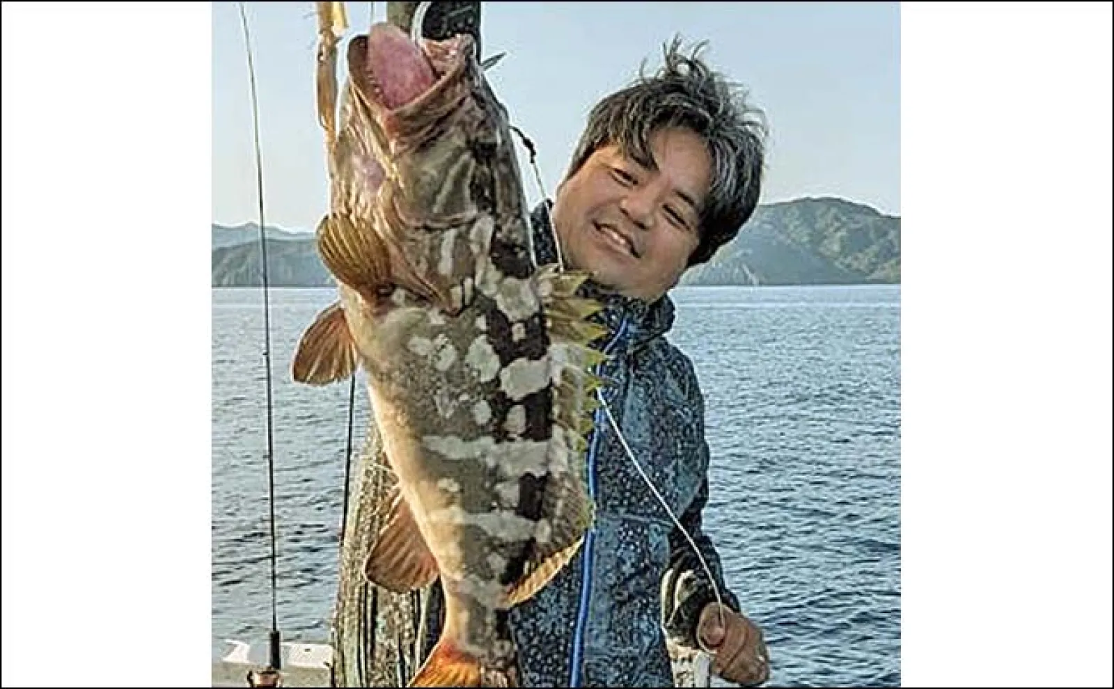 釣ったイカを泳がせて75cmアラ(クエ)をキャッチ【山口・かもめ丸】好ゲストに3.5kgヒラメ