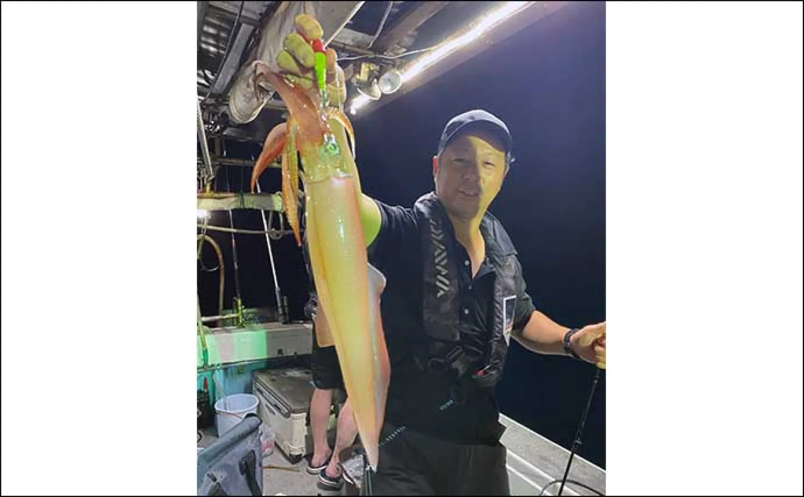 【夜焚きイカ釣果速報】小学生アングラーが50尾以上と大健闘!(福岡)