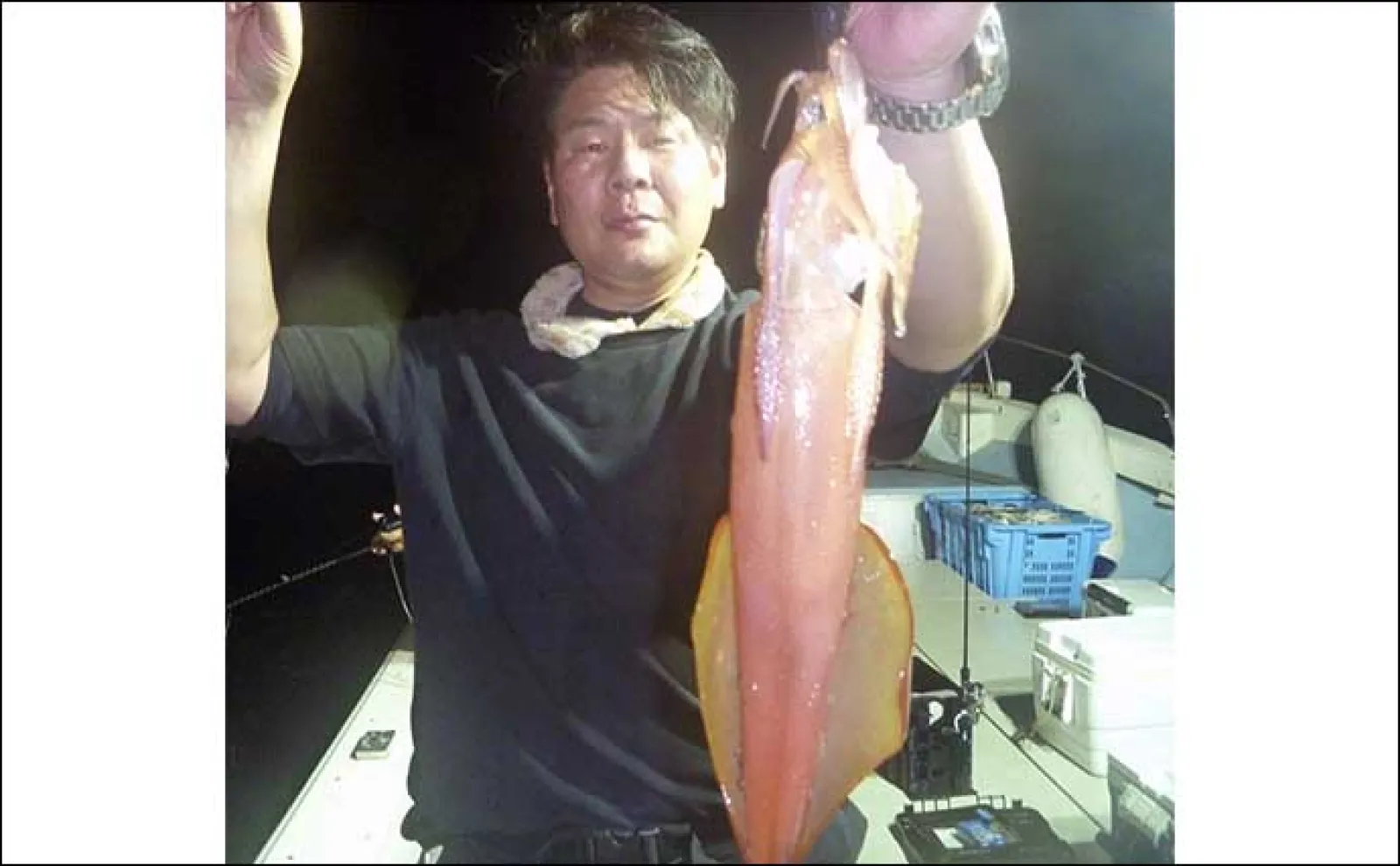 【夜焚きイカ釣果速報】胴突き・イカメタル共にクーラー満タン釣果!(福岡)