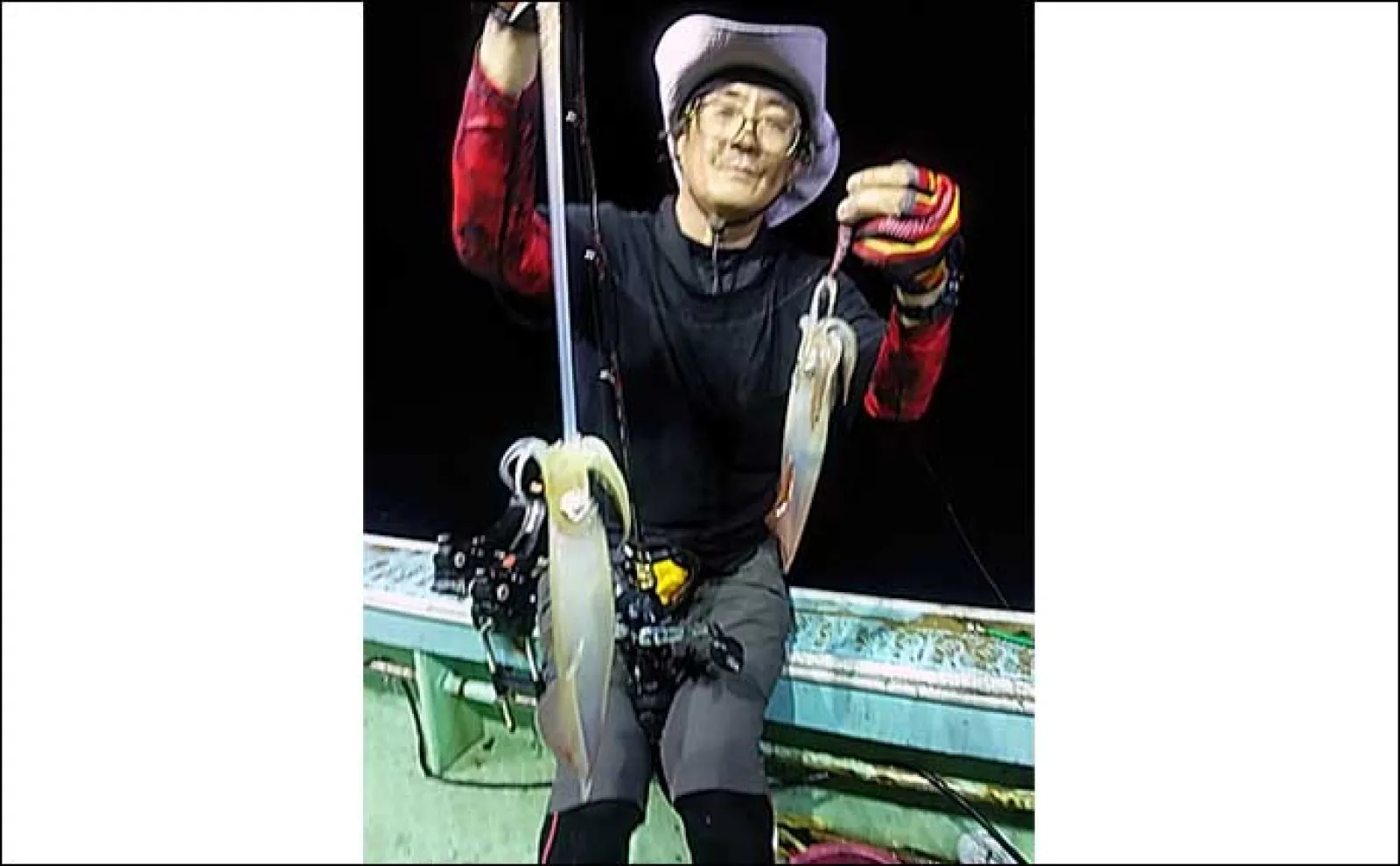 【夜焚きイカ釣果速報】胴突き・イカメタル共にクーラー満タン釣果!(福岡)