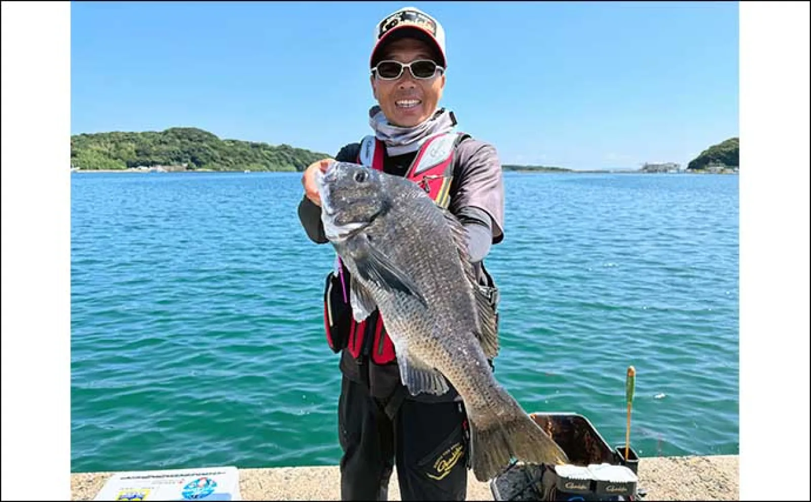 波止フカセ釣りで54cm頭に50cm超え「年無し」チヌ3連発!【長崎・釜田漁港】