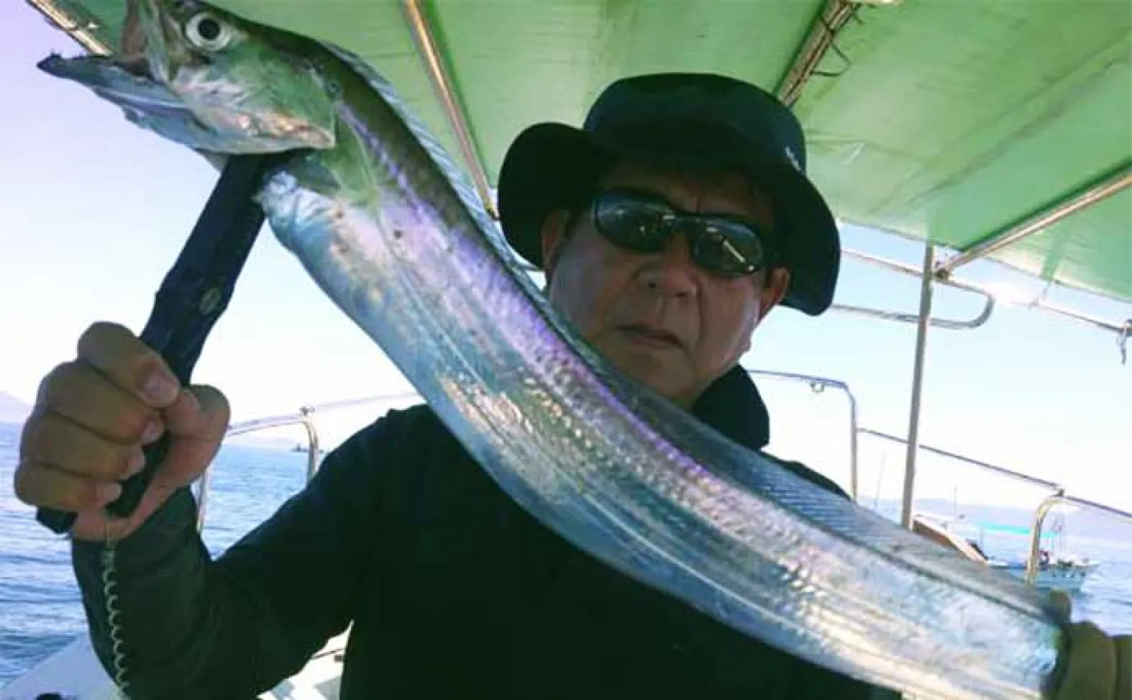 【船釣り釣果速報】大型タチウオが続々顔出し!釣る人50尾超え(大分・熊本)