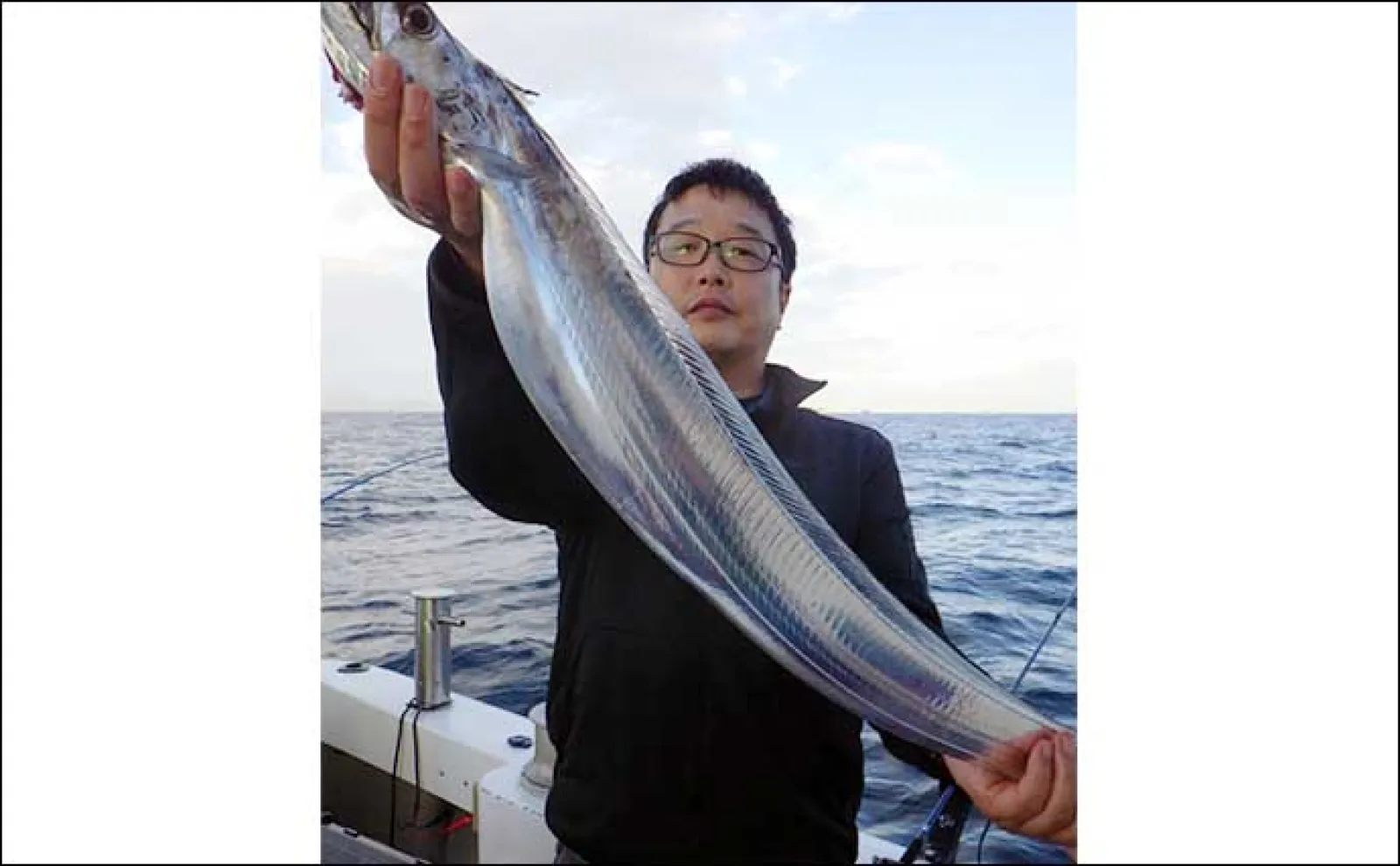 【船釣り釣果速報】タチウオ釣りで指幅8本級を頭に大型の数釣りチャンス!(大分・熊本)