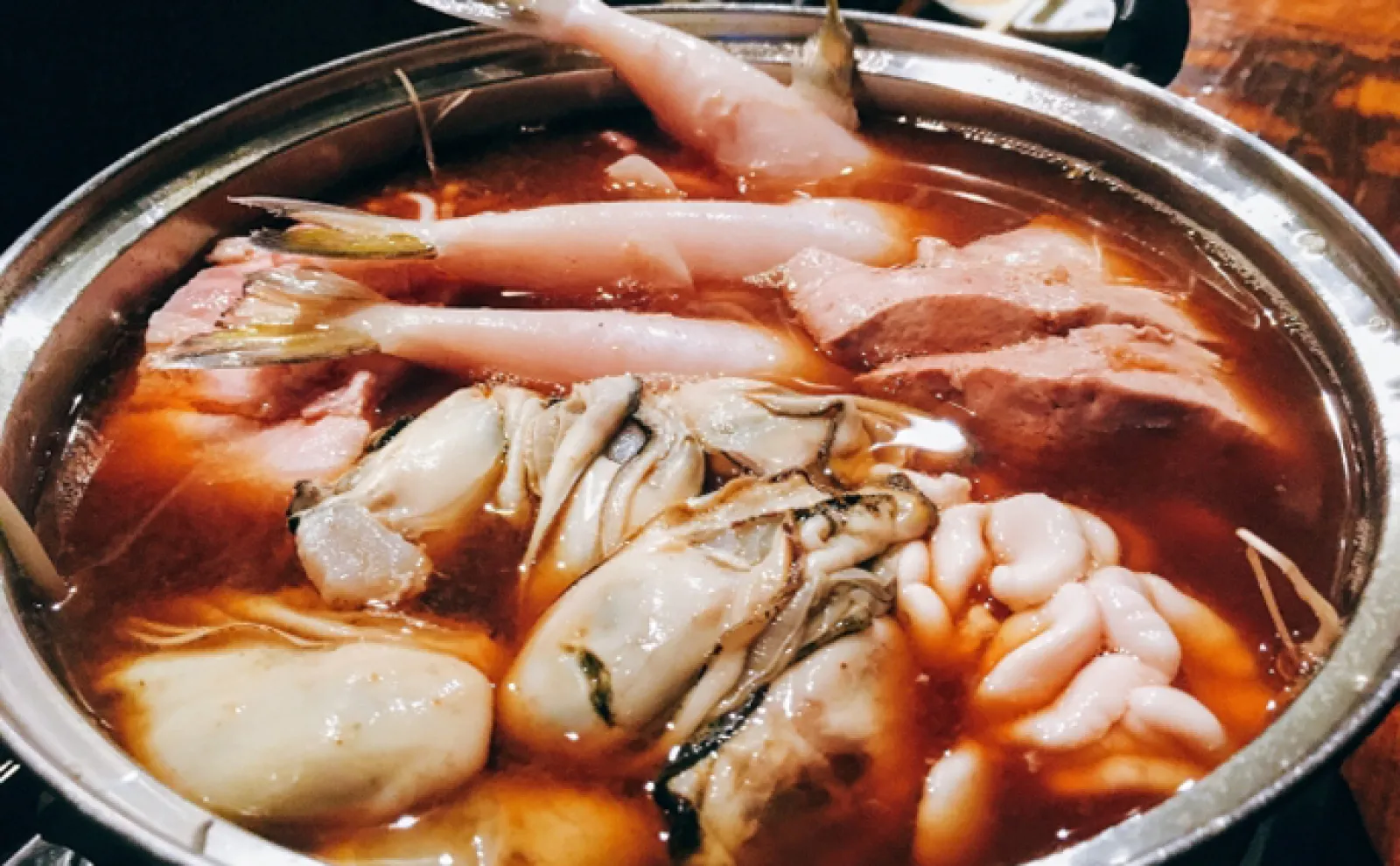 「痛風鍋」は本当に危険なの？　食べる時はいつもより多く水分を摂取することが大事