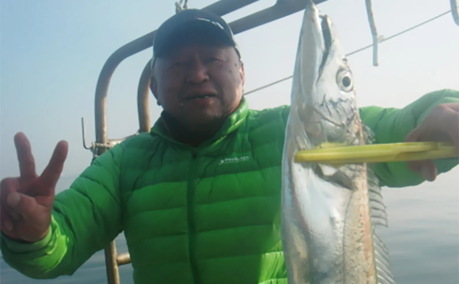 【船釣り釣果速報】玄界灘のテンビン五目釣りで大型メダイにヒラマサと多彩!(福岡)