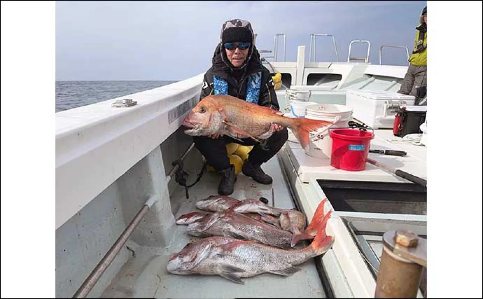 【船釣り釣果速報】エビラバで4kg級を筆頭に良型マダイ複数安打(福岡)
