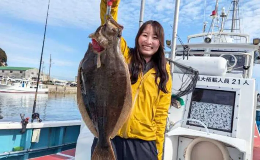 【船のエサ釣り釣果速報】イワシ泳がせ釣りで大型ヒラメが浮上中！（愛知）