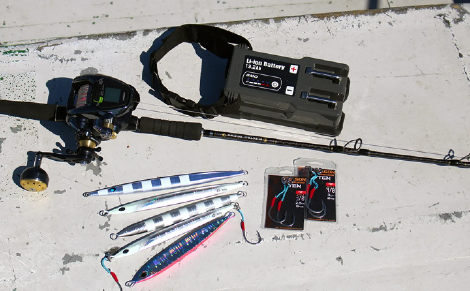 【電動リールとリチウムイオンバッテリー】でマグロ連打! トンジギに電動が断然オススメなワケとは?