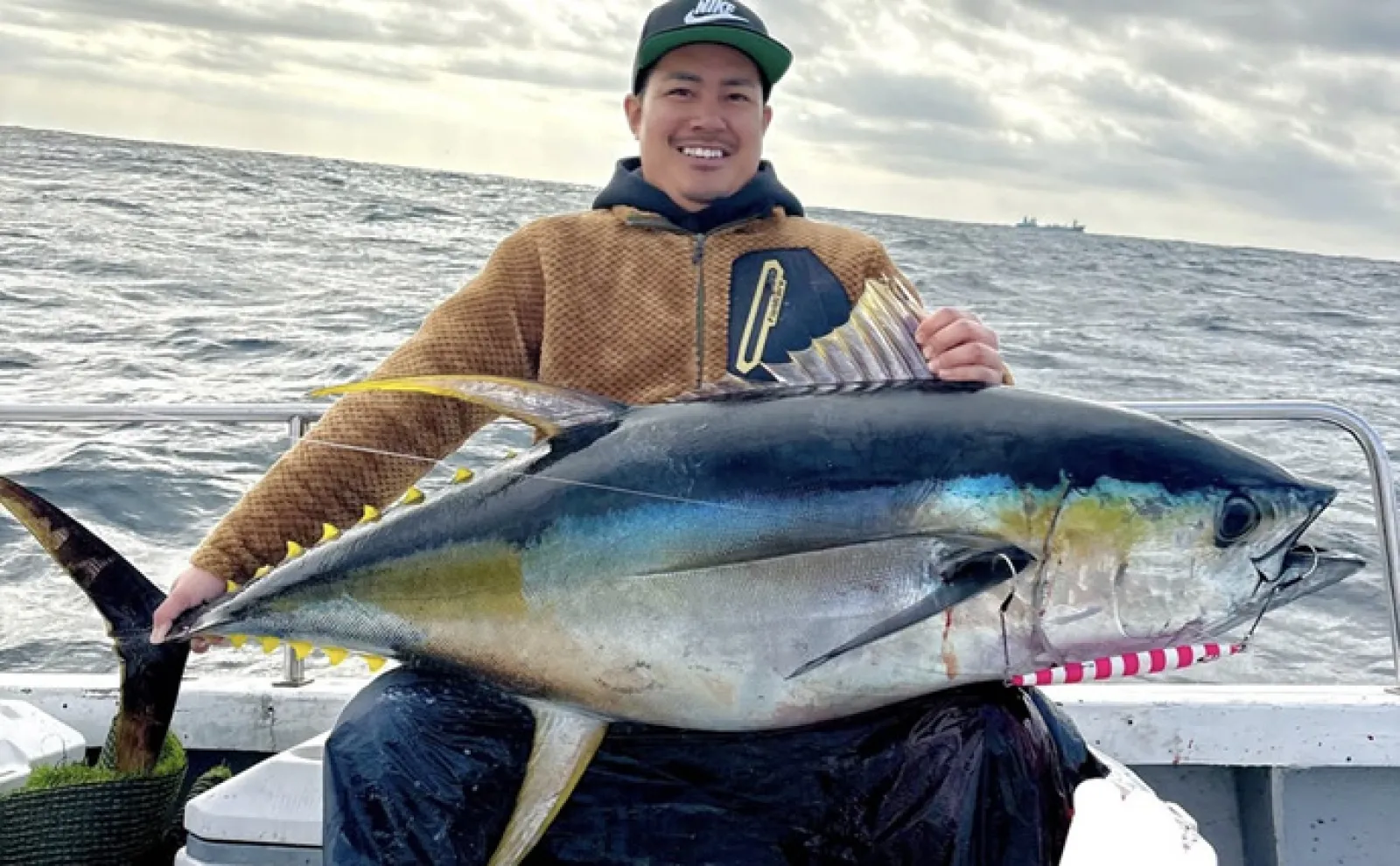 【電動リールとリチウムイオンバッテリー】でマグロ連打! トンジギに電動が断然オススメなワケとは?