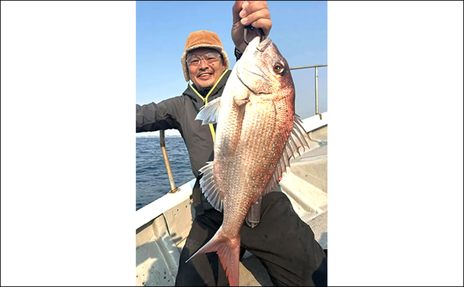 ティップランエギングで2kg超え特大アオリイカ浮上【三重】沖釣り最新釣果情報