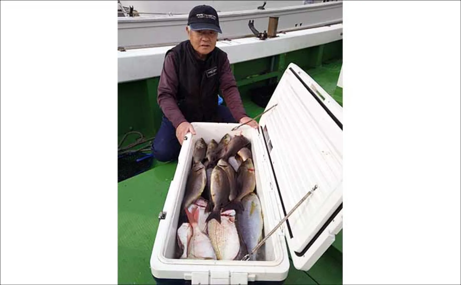 【船のエサ釣り釣果速報】響灘のアマダイ五目便でシロ・アカ共にゲット！（福岡）