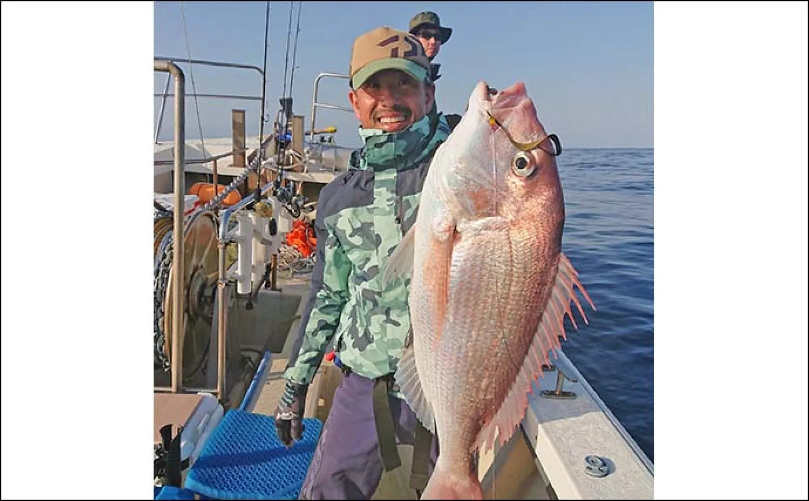 タイラバ釣行で本命のマダイを連続キャッチ！【福井・茱崎沖】潮風の変化が釣果を後押し