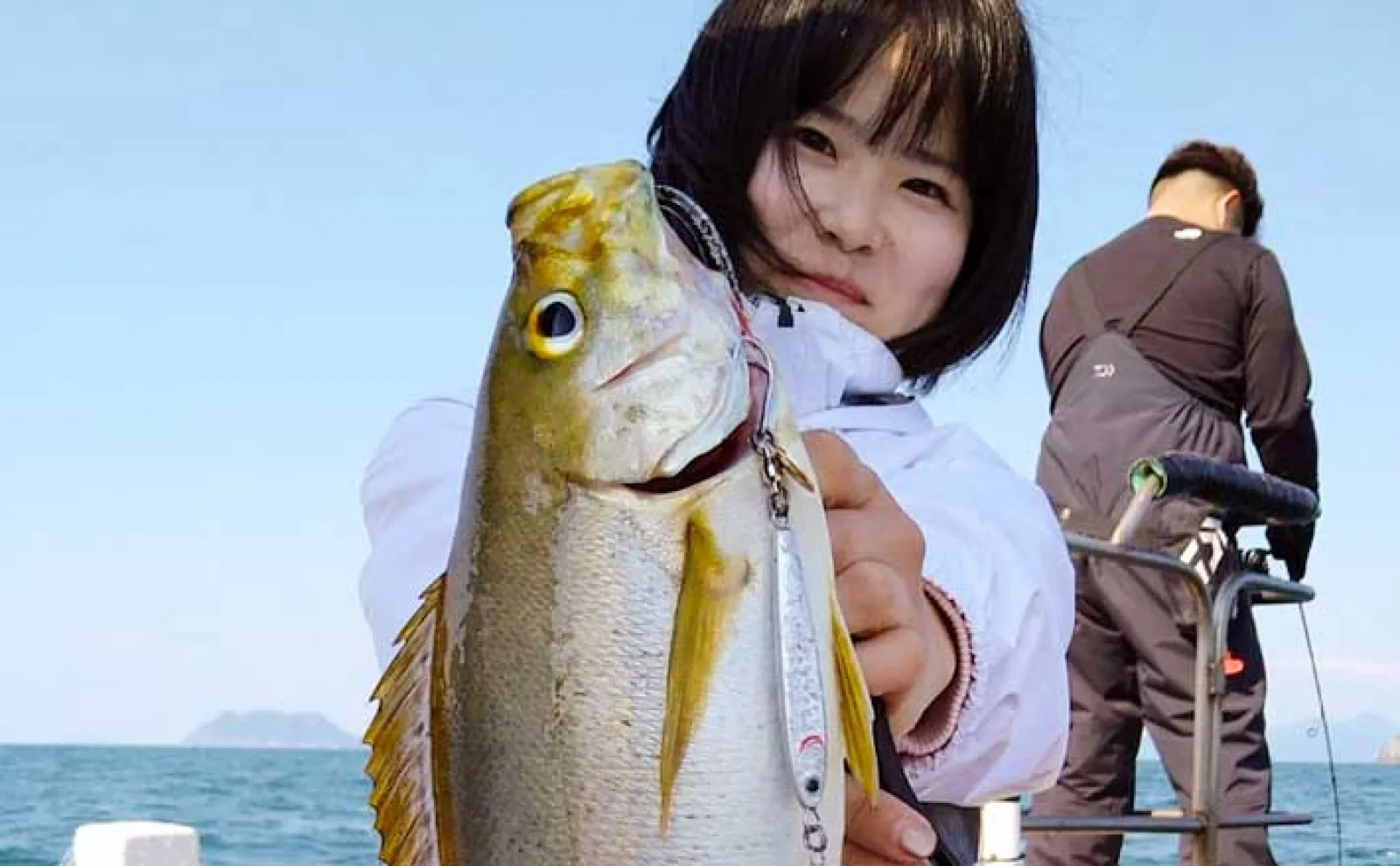 沖のルアー釣果速報】響灘のSLJで特大イサキ46cm浮上！（福岡