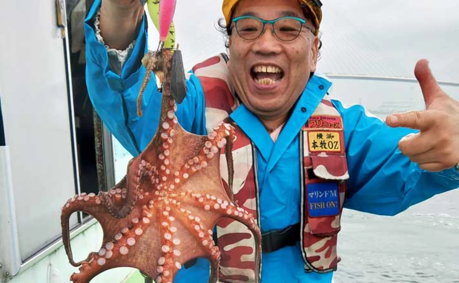 東京湾のマダコ釣りで3.7kgの大ダコ確保！【神奈川】レッドヘッド