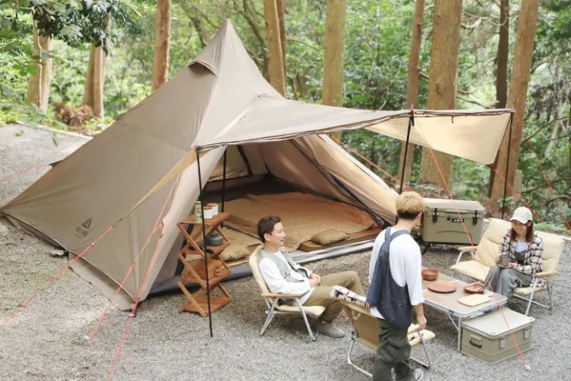 複数のスタイルに対応！感覚的に設営できるタープいらずのテントが、新鋭ブランドから登場