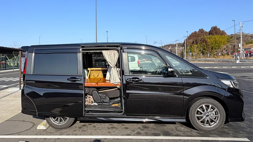 
                    【体験談】ミニバン車中泊でもここまでできる！車内調理に便利な調理器具7選
                
