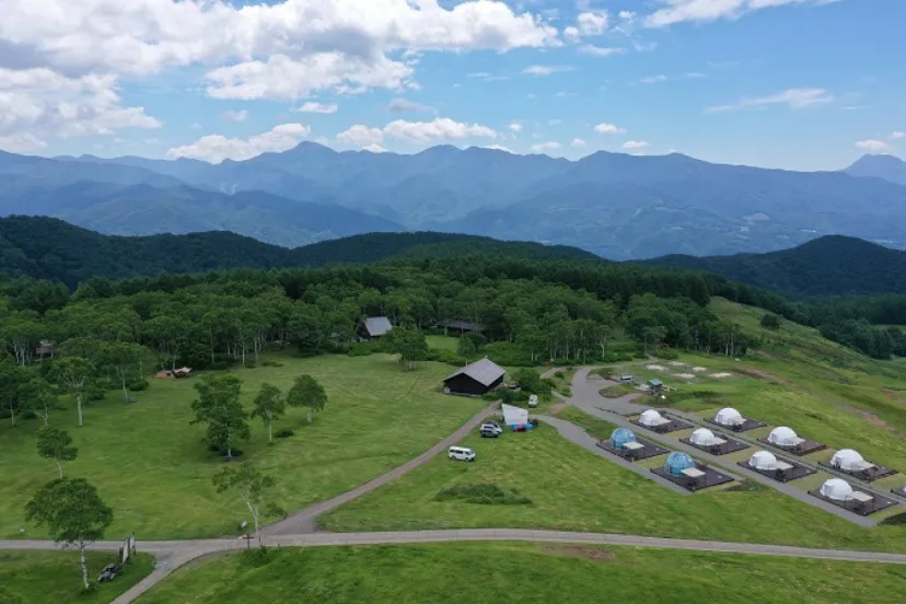 首都圏から約2時間！標高1,500mの絶景を楽しむ群馬県片品村の山頂グランピングリゾート「OZE-HOSHISORA GLAMPING&CAMP RESORT」