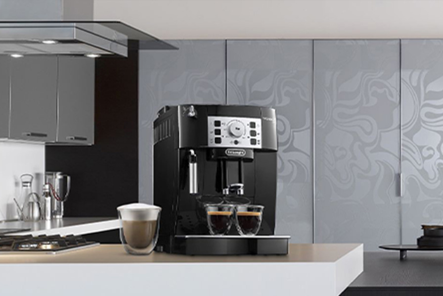 De'Longhi マグニフィカS全自動コーヒーマシン